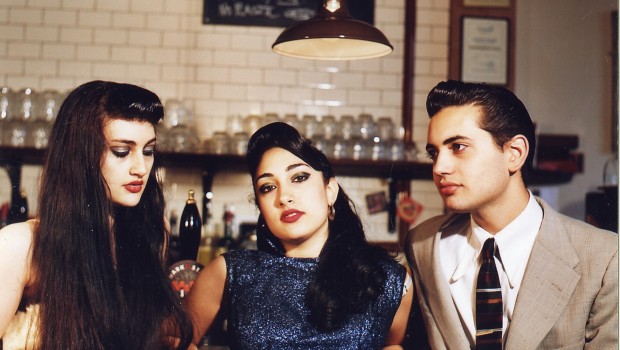 LIVE: KITTY, DAISY & LEWIS – 10/06/2011