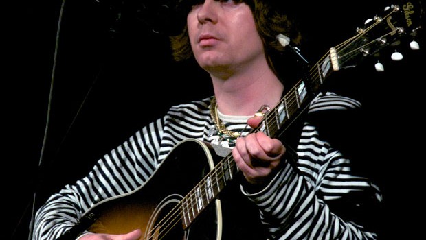 LIVE: FIONN REGAN – 01/12/2011