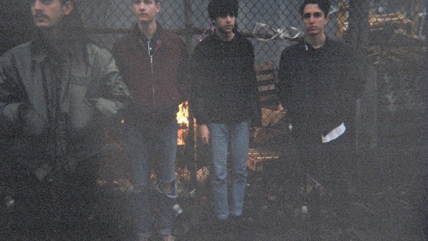 LIVE: BEACH FOSSILS – 15/05/2013