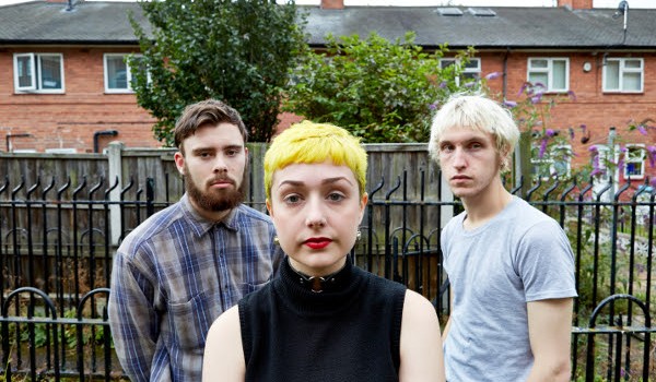 NOTTINGHAM THREE-PIECE KAGOULE STREAM VIDEO FOR NEW TRACK