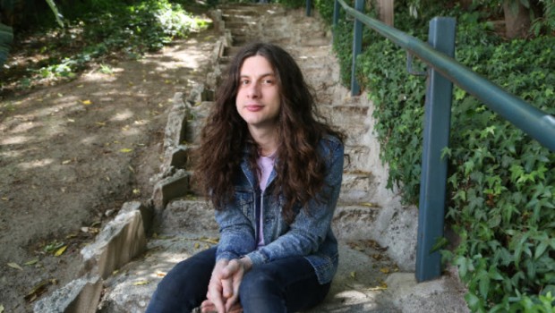 KURT VILE AND THE VIOLATORS ANNOUNCE NEW ALBUM AND TOUR