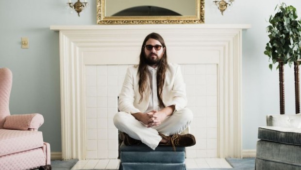 MATTHEW E. WHITE SHARES ‘COOL OUT’ TRACK FEATURING NATALIE PRASS