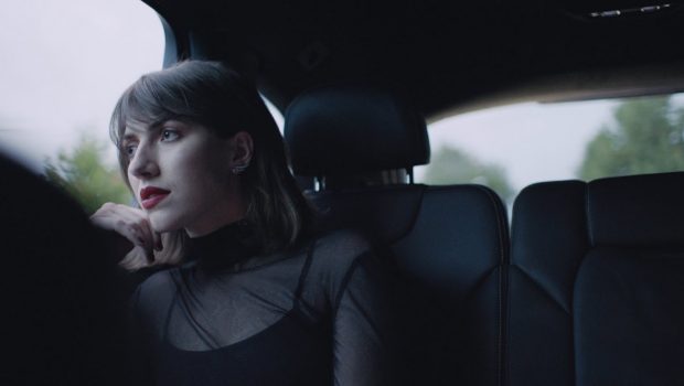 ALDOUS HARDING IS ‘IMAGINING MY MAN’ WITH NEW VIDEO WITH 4AD DEBUT ALBUM OUT MAY