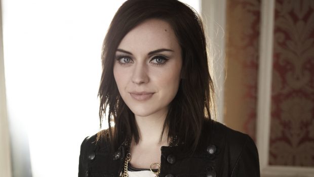 LIVE: AMY MACDONALD / NEWTON FAULKNER – 06/04/2017