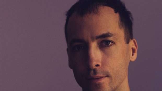 TIM HECKER ANNOUNCES LIVE UK TOUR EXPLORING SENSORY DEPRIVATION