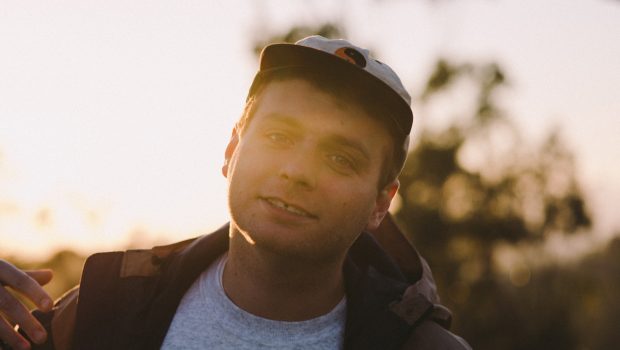 MAC DEMARCO SHARES 360 AND VR VERSION OF HIS VIDEO FOR ‘THIS OLD DOG’