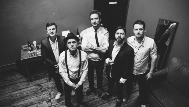 LIVE: FRANK TURNER & THE SLEEPING SOULS / ARKELLS / THE HOMELESS GOSPEL CHOIR – 13/04/2018