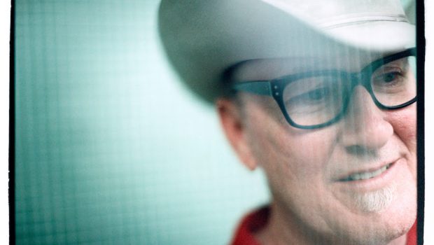 LAMBCHOP SHARE ‘EVERYTHING FOR YOU’ VIDEO