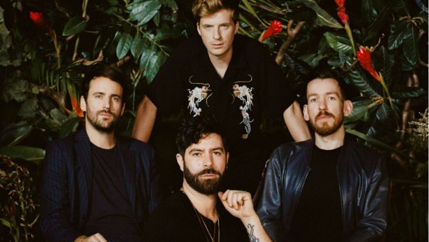 LIVE: FOALS – 11/06/2019