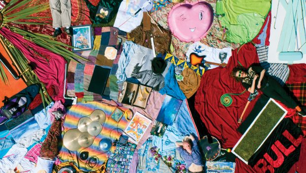ALBUM REVIEW: BULL – DISCOVER EFFORTLESS LIVING