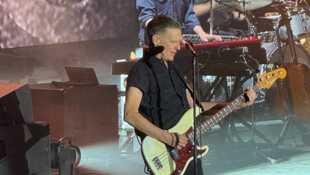 LIVE REVIEW - BRYAN ADAMS: MANCHESTER ARENA - 09/05/2025