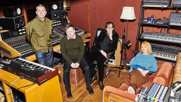 ALBUM REVIEW - PULP: MORE