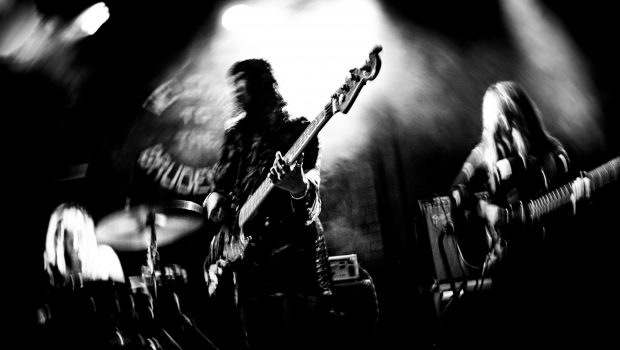 LIVE IN PICTURES – LA WITCH: LEEDS BRUDENELL SOCIAL CLUB – 23/09/2025