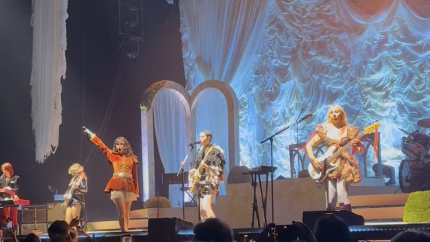 LIVE REVIEW - THE LAST DINNER PARTY: AVIVA STUDIOS - 26/11/2025