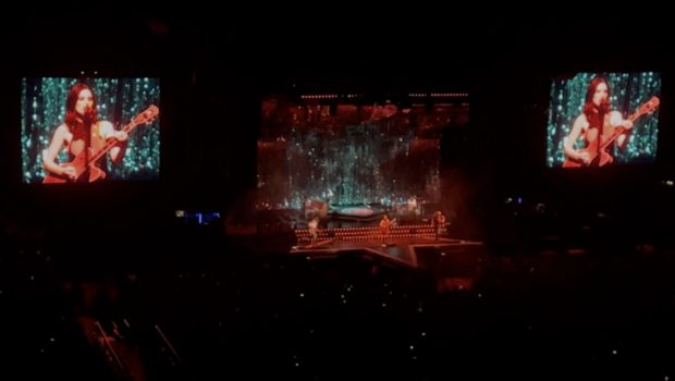 LIVE REVIEW - WOLF ALICE: MANCHESTER ARENA - 28/11/2025